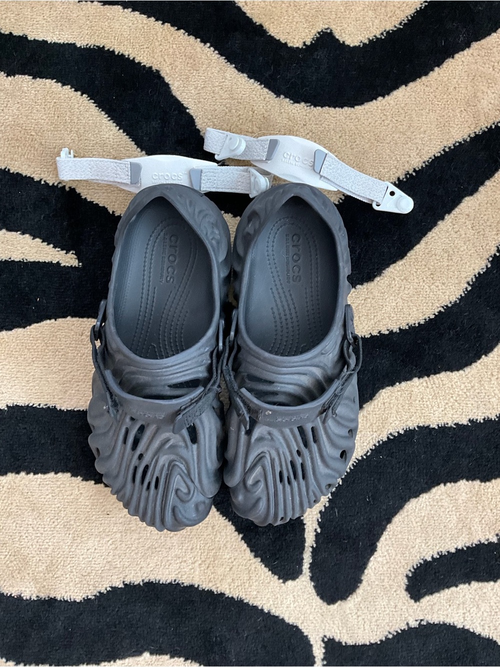 CROCS Men's Black Sculpted Clog with White Removable Straps